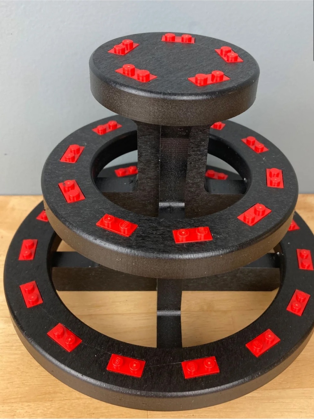 Round 3-Tier Lego Minifigure Display Stand with Red Bricks